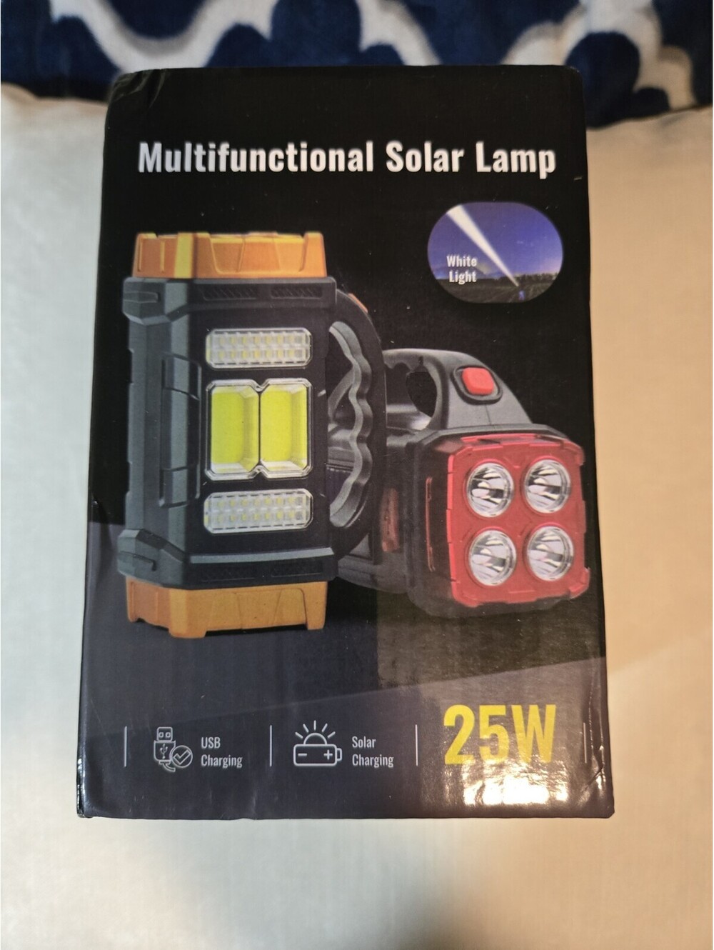 Multifunctional Solar Charging Flashlight Power Bank